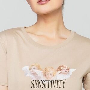 Sensitivity angel long sleeve crop top beige S Barely Preloved